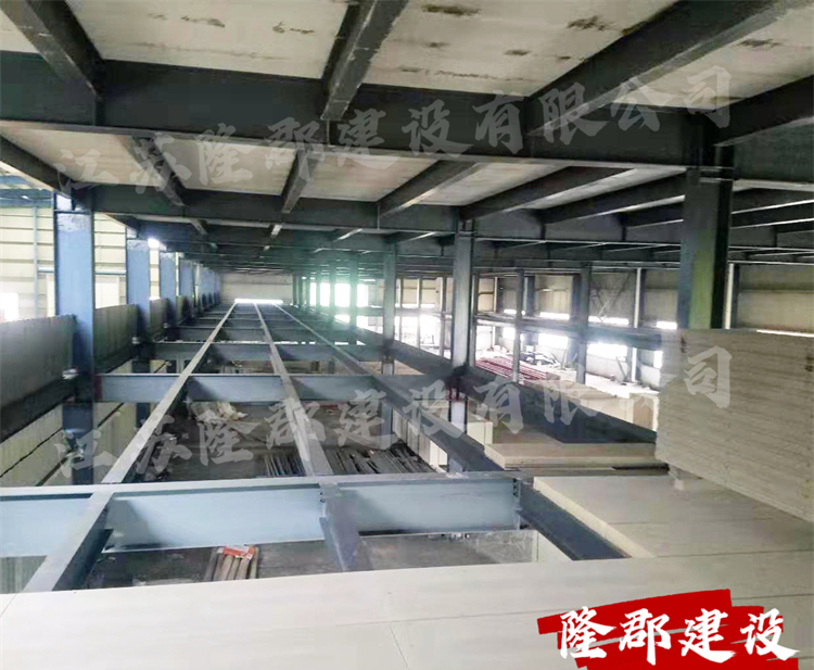 廠房夾層